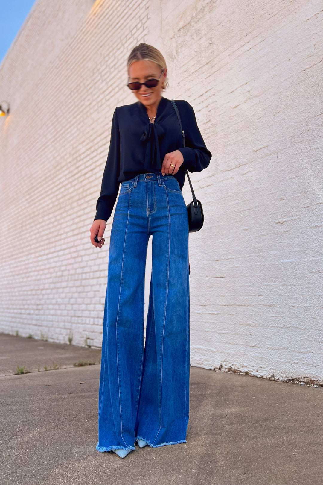 The Loretta Women's High Rise Trouser Jean in Medium Wash – The
